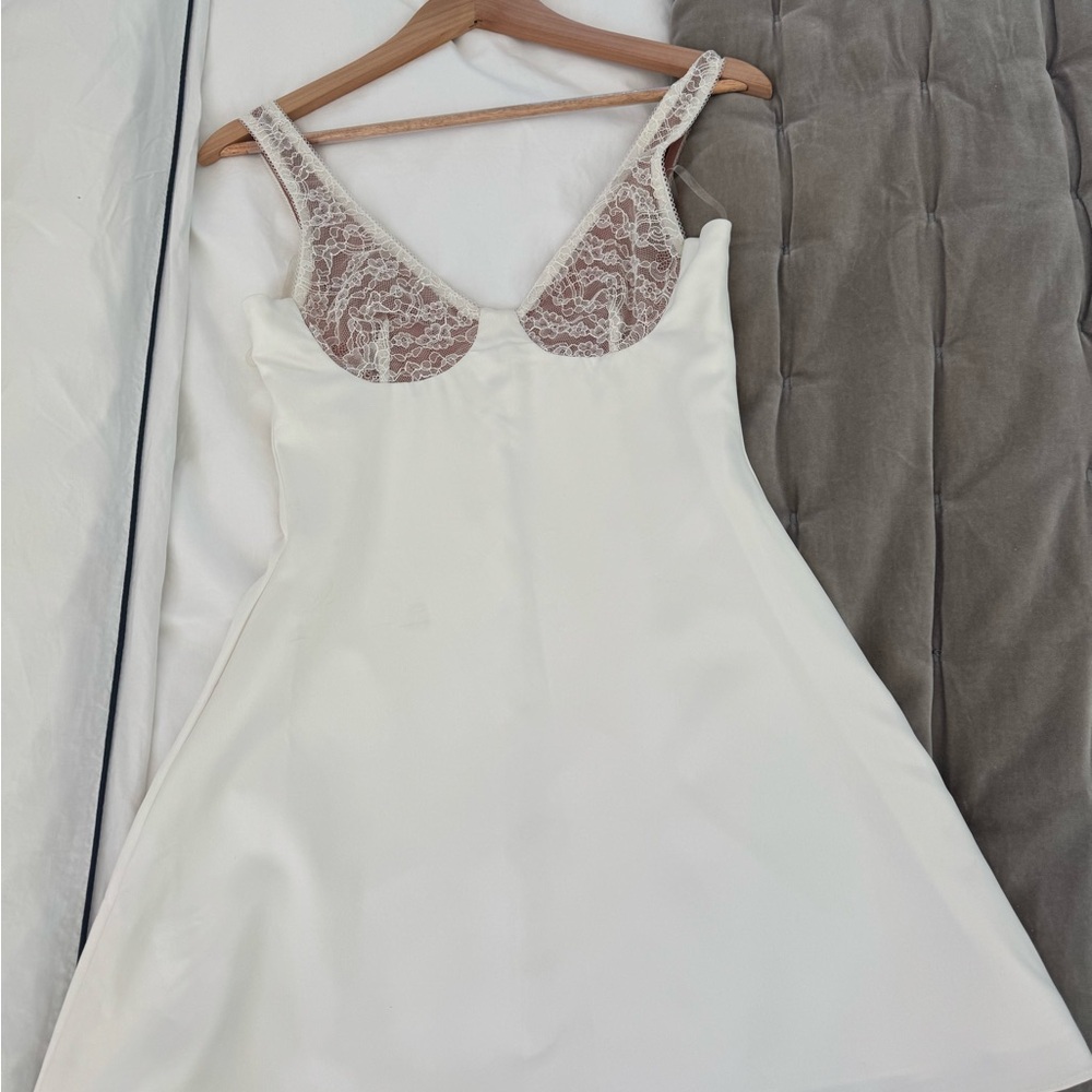 House of CB White Lace Chemise with Silky Finish - Picture 3 of 4